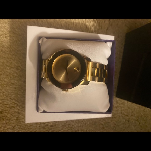 ❌SOLD❌Movado Bold Gold watch - Picture 3 of 8